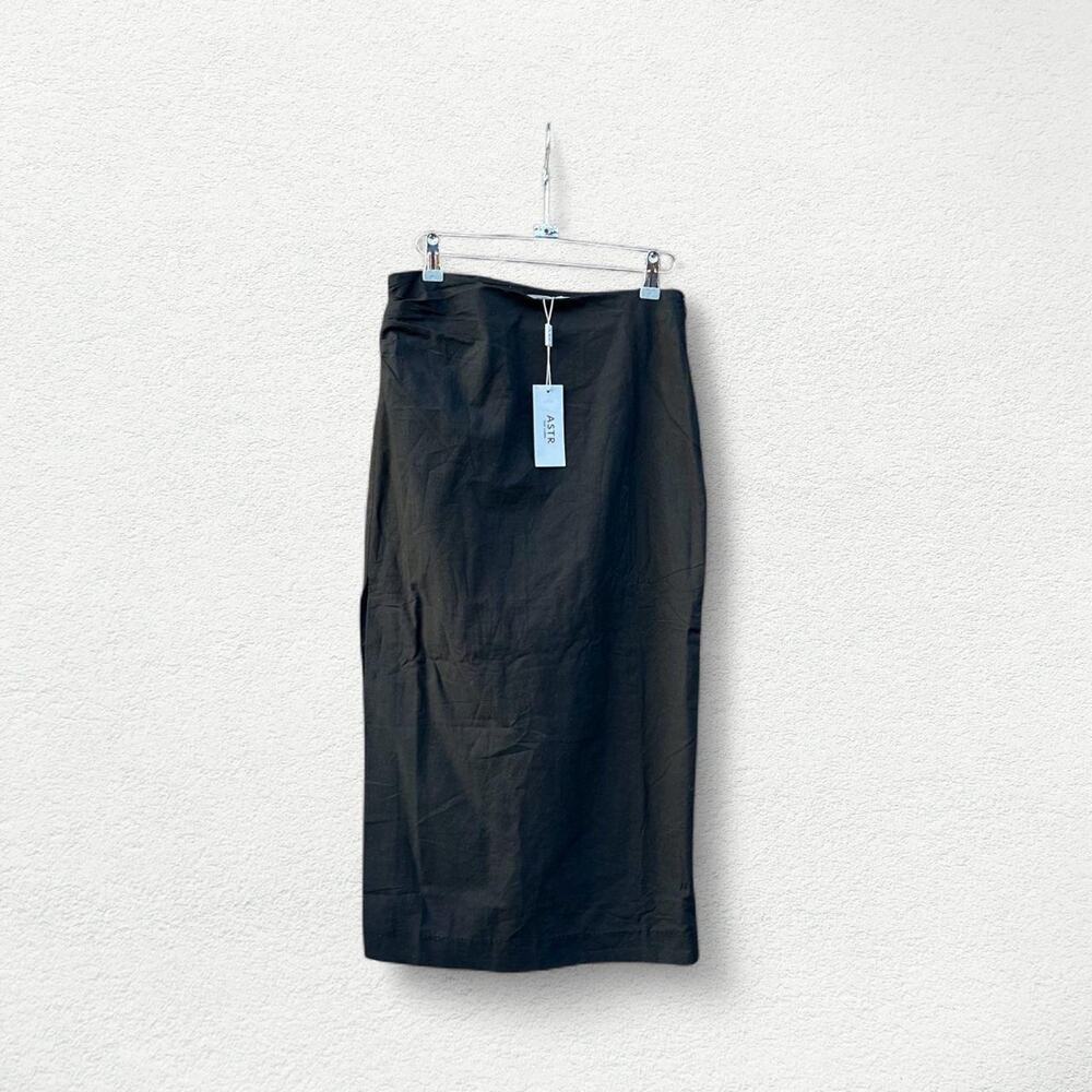 ASTR the Label Asha Midi Skirt in Black